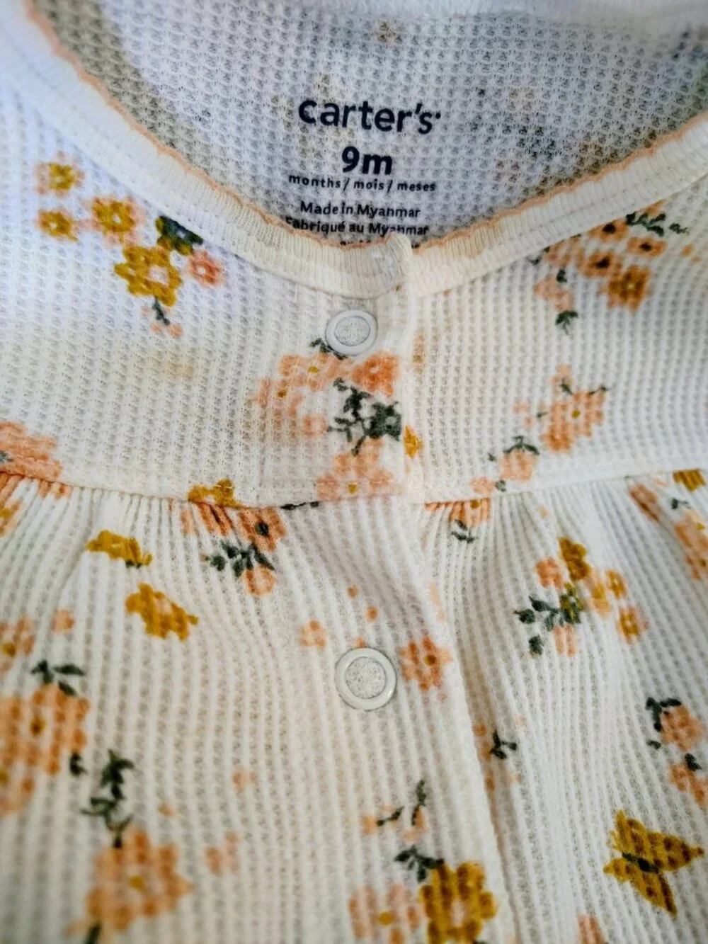 Bundle Of 2 Carter's Baby Girl, Size 6-9 Mo